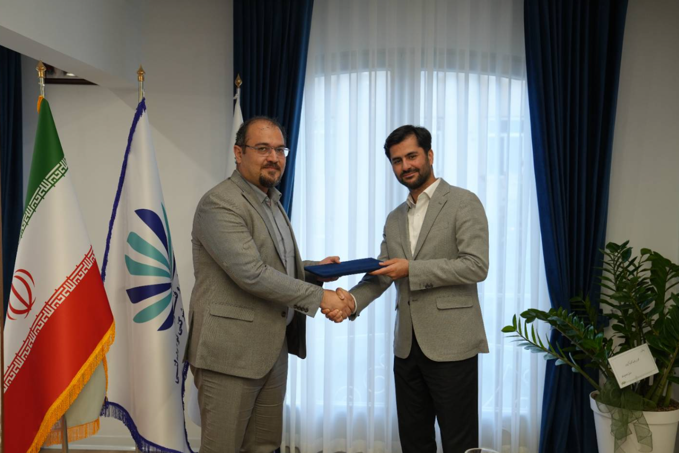 علی تولیت مدیرعامل صندوق سرمایه‌گذاری خطرپذیر شرکتی نوآوری تجارت شد